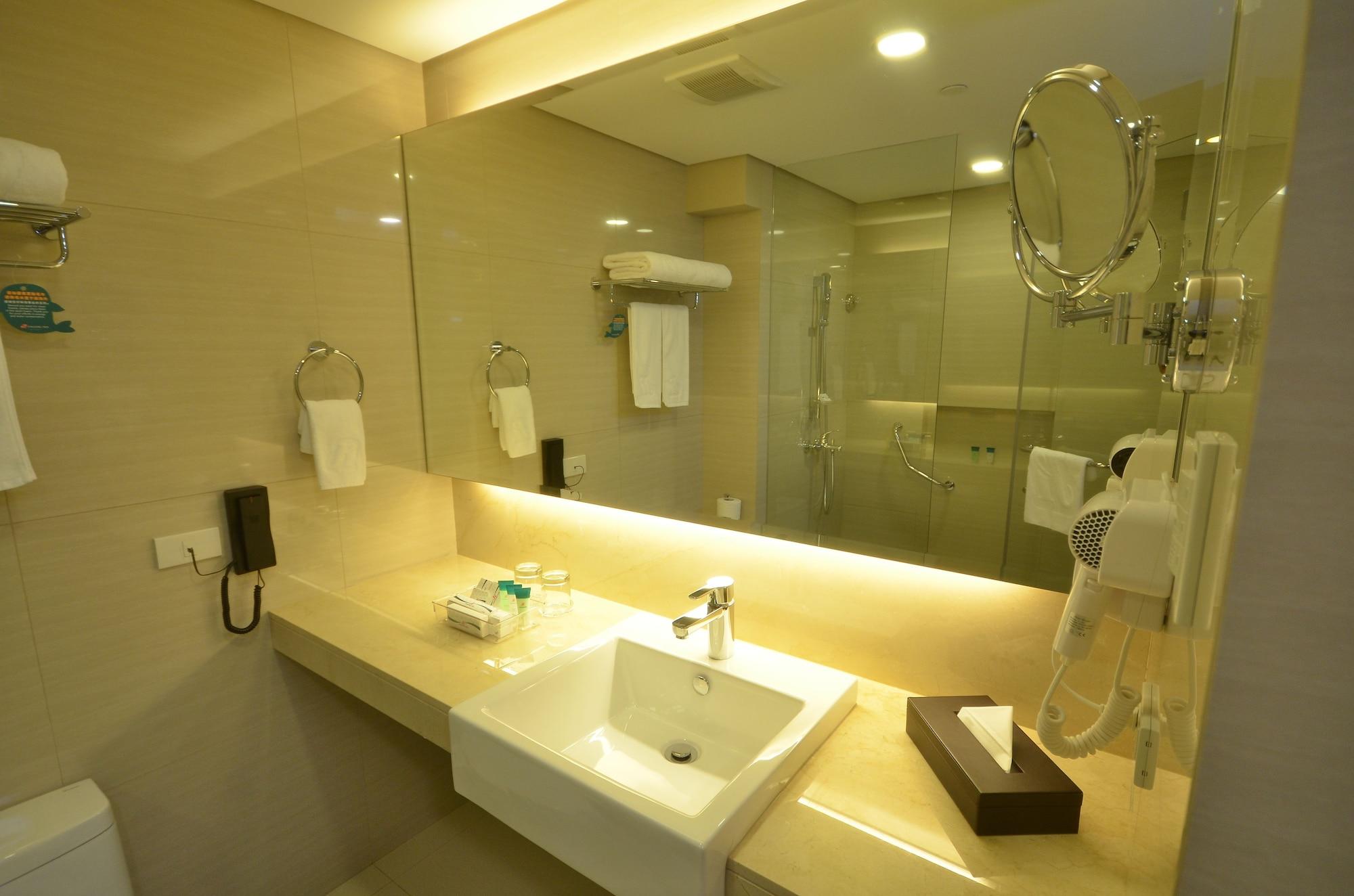 Jinjiang Inn - Makati Makati City Zewnętrze zdjęcie