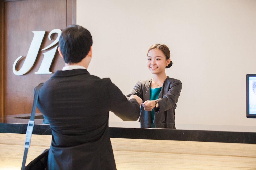 Jinjiang Inn - Makati Makati City Zewnętrze zdjęcie