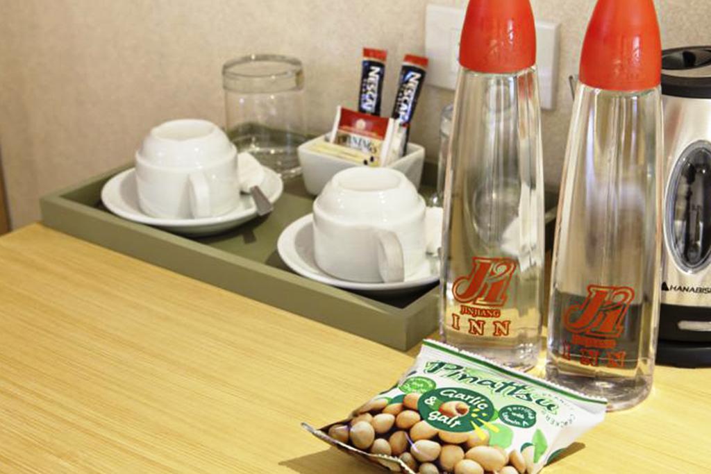 Jinjiang Inn - Makati Makati City Zewnętrze zdjęcie