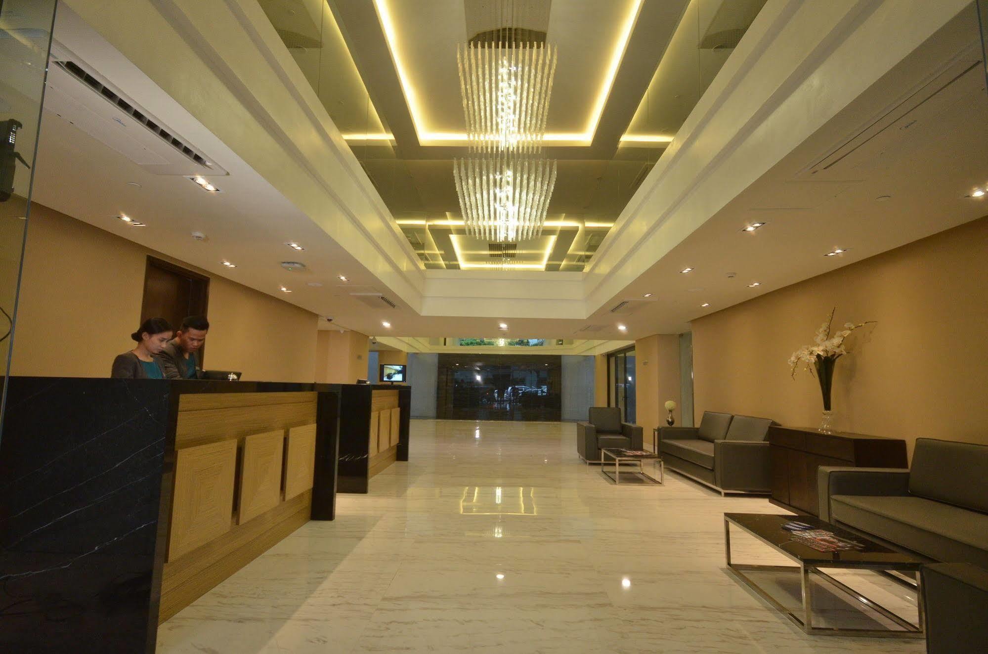 Jinjiang Inn - Makati Makati City Zewnętrze zdjęcie