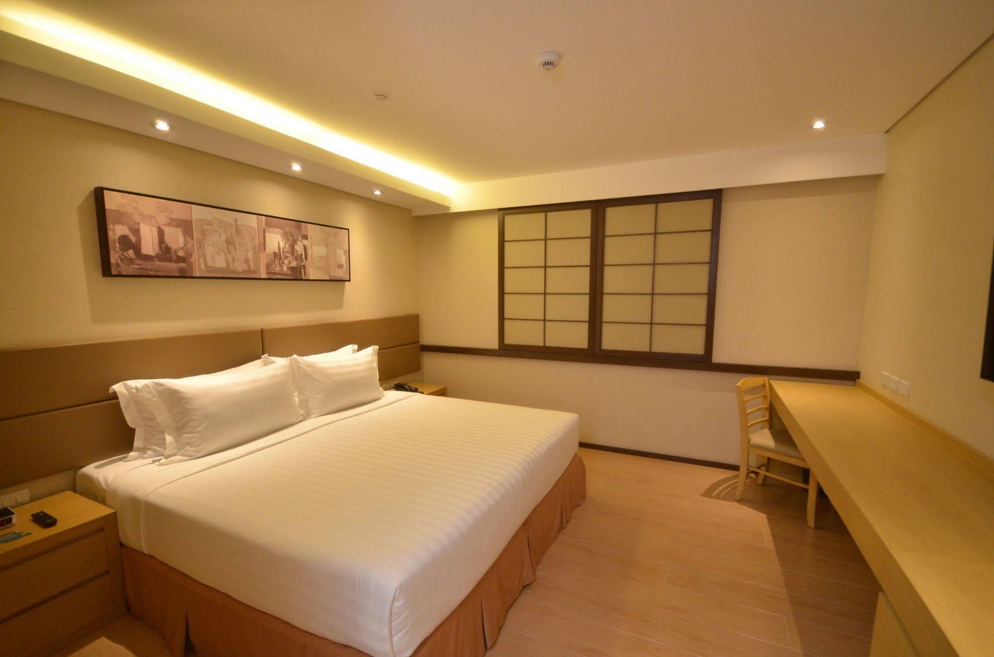 Jinjiang Inn - Makati Makati City Zewnętrze zdjęcie